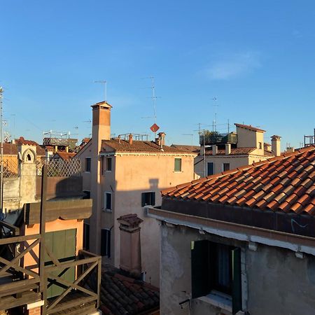 Alloggi Ai Tessitori Venice Exterior photo